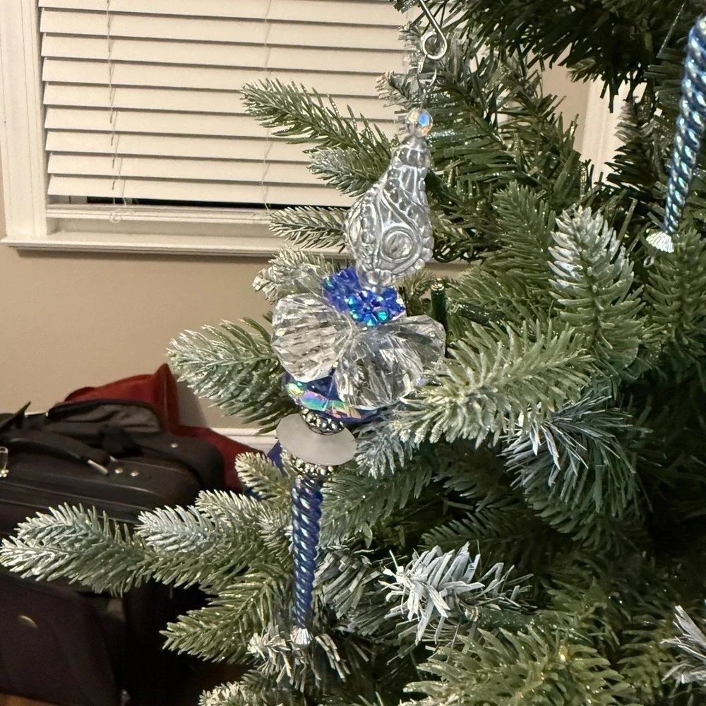 Christmas‎ Ornaments Clear Silver Blue Acrylic Prism Set Of 5 Ornaments 6